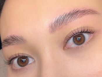 オーロ 池田店(ORO)/ハリウッドブロウリフト