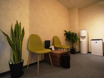 アジエスタ 平塚駅前店(ASIESTA)/待合室