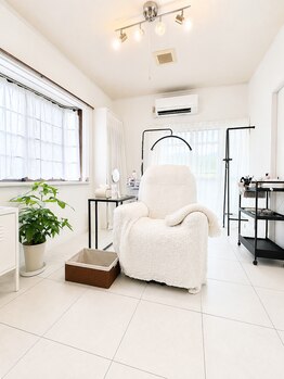 エリア 内子(ELIA)の写真/6/1より内子町で初めてのまつ毛エクステ専門店がOpen♪ゆったり空間でリラックスできる小規模サロン◎