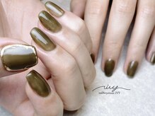 アイヴィー(IVY)/オリーブカラー