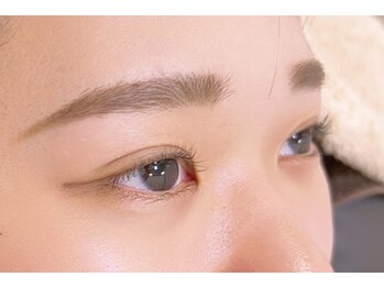 ココリラバズ(CoCoriraBuzz)/アイブロウスタイリング