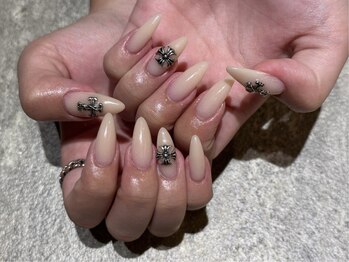 ラウンジ 町田店(RounGe)/【スカルプ】クロムパーツ