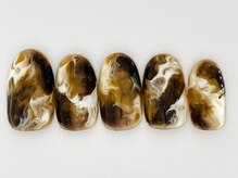 ネイルサロン フラール(Fullard)/710ジェル￥8800スカルプ￥14300