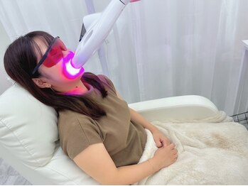 エテ 北千住(ete)の写真/《SNSで話題のセルフホワイトニング☆》最新機器使用で美白ケア！理想の白く美しい歯をキープして印象UP！