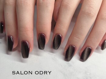 サロン オードリー 名駅店の写真/【充実の定額メニュー】オフ込!何回でもOK!ワンカラー・アシメ¥3980/定額¥4200!フットネイルも大歓迎★