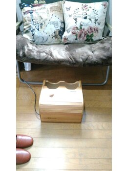 AKカイロプラクティック オフィスKOU/岩盤足浴（ヒマラヤ岩塩）