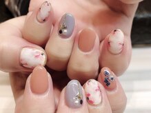バーグ(bague)/フラワーネイル