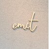 エミット(emit)ロゴ