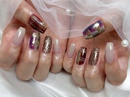 art6本　チェックネイル