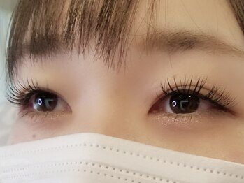 アイラッシュサロン リオ(RiO)/LEDフラットラッシュ100本