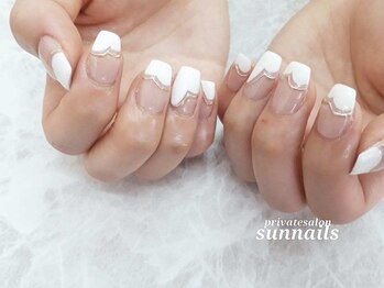 サンネイルズ(sun nails)/フレンチネイル