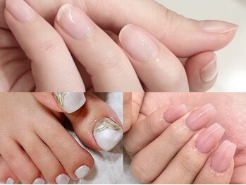 キャリコ(calico)の写真/爪本来の美しさを大切に。プロのオフとケアで健やかで美しい指先に整えます。ハンドとフット同時施術も人気
