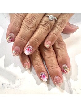 ネイルファクト/シンプルジェルネイル＆本格ケア