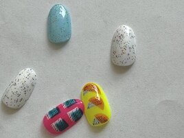 カラフルネイル