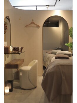 リノエデボーテ(Rinoe’ de beaute)/