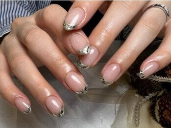 シャルムネイル(charme nail)の写真/トレンドデザインでオシャレなネイル♪高技術で長持ち◎フィルイン施術◎お爪を痛めずに長く通えるサロン♪