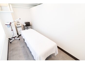ワクワクフェイス 横浜店(WAKUWAKU FACE)/Treatment room