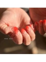 エム ネイル(emu nail)/カラーグラデーション
