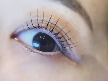 Nook【ヌーク】の写真/《アイブロウWAXで朝のメイクを楽に！》人気◎眉毛WAX×まつ毛パーマで、大人女性の忙しい毎朝にゆとりを。