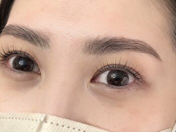 ニーマルイチ(201)の写真/「似合う眉が分からない」「左右差が気になる」自己処理では難しい、あなたに合わせたデザインをご提案◎