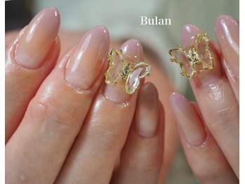 ブラン(Bulan)/グラデーションネイル