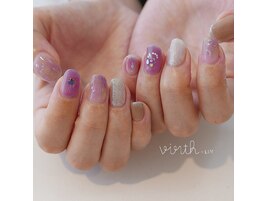 《Nail》担当:小澤