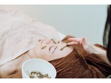 マーキュリー(Mercury)/ハーブピーリング