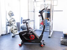 【肩こり・腰痛・ダイエット特化】パーソナルジム＆ピラティス メルメイク伏見店/店内