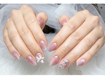 アウラ ネイル(Aura Nail)/