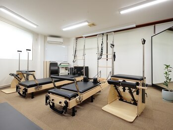 ピラティスシナジー 河内小阪スタジオ(Pilates Synergy)/