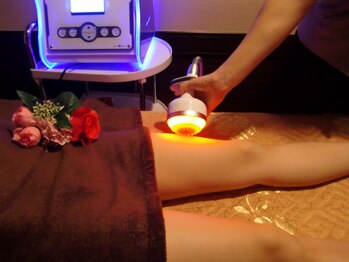 ジャスミン 新宿店(茉莉花)/キャビテーションで美脚へ