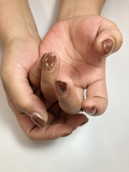 ルヌーラ/うねうねネイル