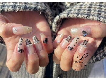 リリー 大阪駅前第一ビル店(Lily)/冬に大人気#千鳥柄ネイル