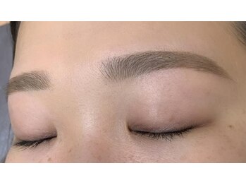 ビューステージ アイブロウサロン 秋田/毎日のメイクも簡単に！