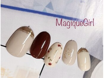 【手書き花ネイル】