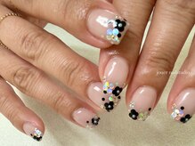 ジュエ ネイルスタジオ(jouer nailstudio.)/お花ホロネイル