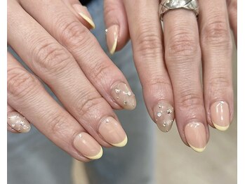 カラーフレンチ×ストーン