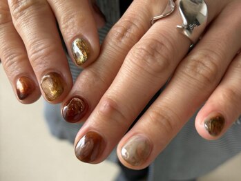 アオフクオカ(ao. Fukuoka)/奥行きブラウンネイル