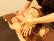 アロムティユル(AromeTilleul)/ヘッドスパ／小顔矯正