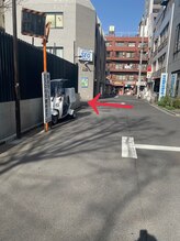 次の角を左に曲がる。