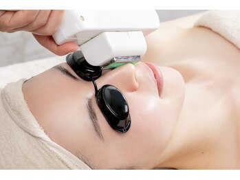 キャロリーヌ 立川店/大人の毛穴　60分　￥5500