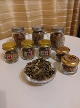 ミイ鍼灸院(mie鍼灸院)/よもぎ蒸し　8種の座浴剤