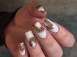 hiroka design/ニュアンスネイル
