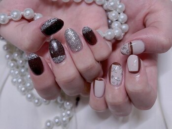 ヴィヴィアン(Vivian)/