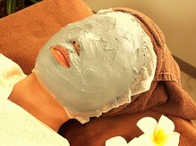 【骨気コルギ】お仕上げの石膏パックでとどめの一撃!!小顔コウカに加えて周囲がうらやむつるつるたまご肌☆