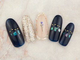 ラメ囲みネイル