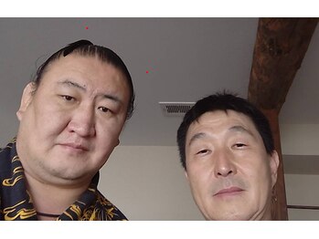 リラクシス(Reluxis)/名古屋場所の力士も来店◇腰痛
