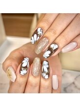 リリーブランシュ(Lily Blanche)/定額ネイル