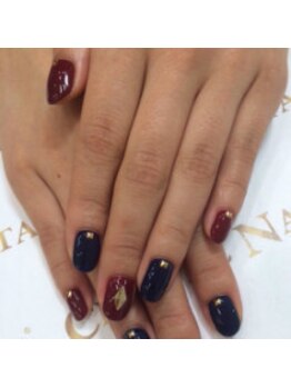 クリスタルネイル ボンベルタ橘店(CRYSTAL NAIL)/ワンカラーネイル