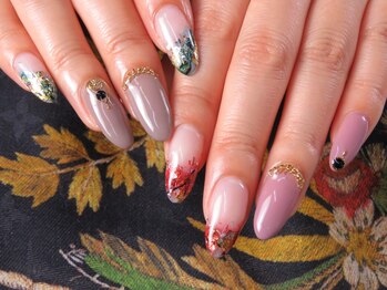 サロン ド ワカ(Salon de WAKA)/